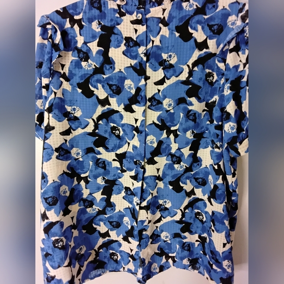 Who What Wear Blue and White Boxy Blouse with Peter Pan Collar - Picture 5 of 8